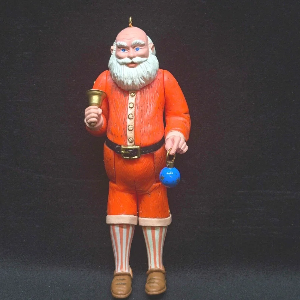 Hallmark 1983 Keepsake OLD FASHIONED SANTA Christmas Ornament Moveable Arms Legs